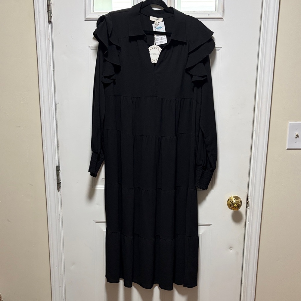 Umgee Black Long-Sleeve Tiered Maxi Dress with Ruffle Shoulders